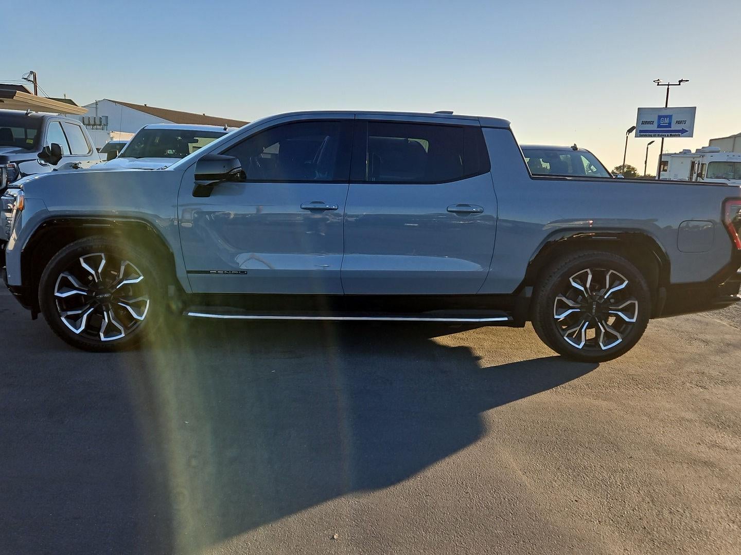 2024 GMC Sierra EV Denali Edition 1