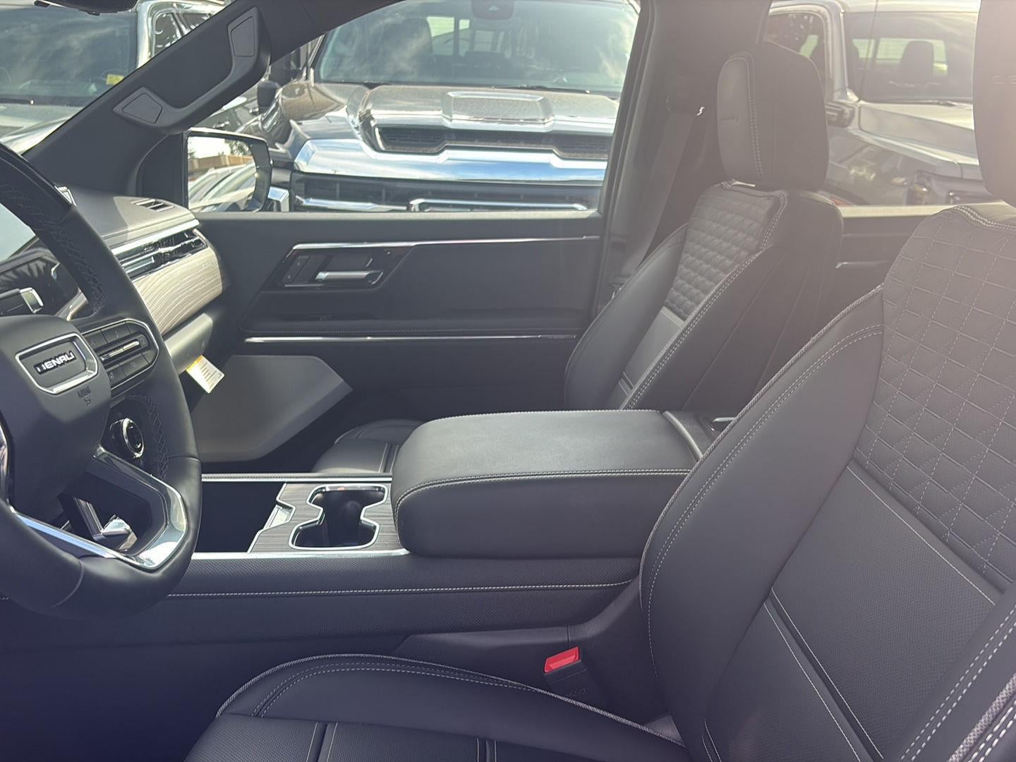 2024 GMC Sierra EV Denali Edition 1