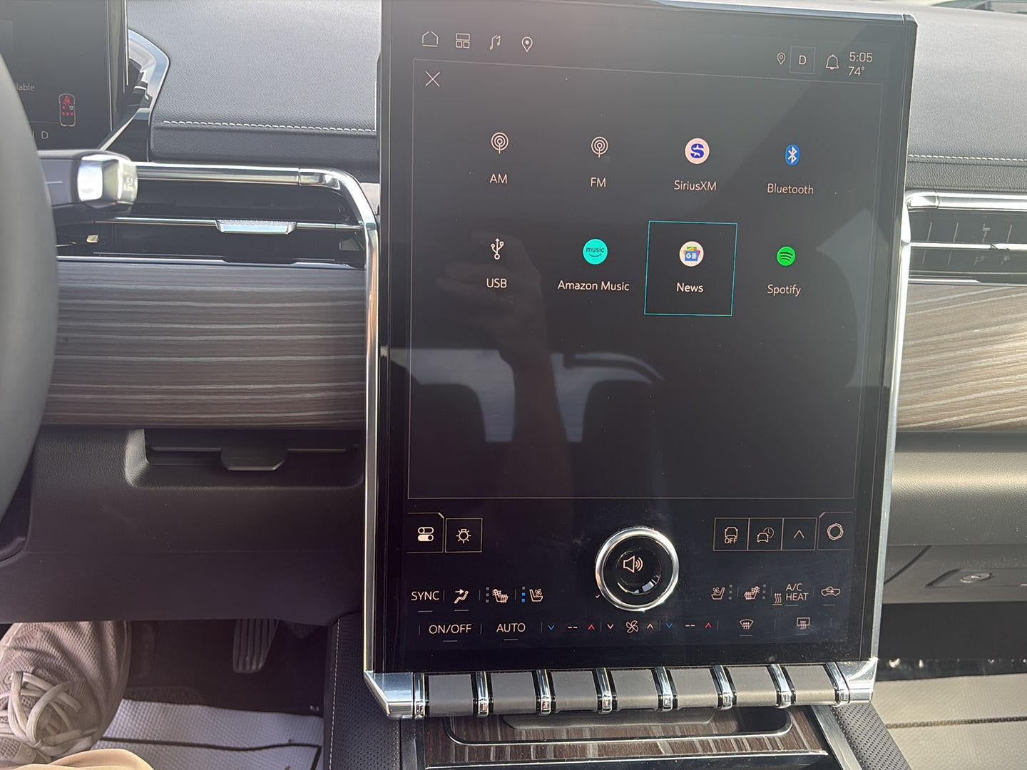 2024 GMC Sierra EV Denali Edition 1