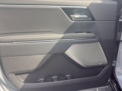 2024 GMC Sierra EV Denali Edition 1