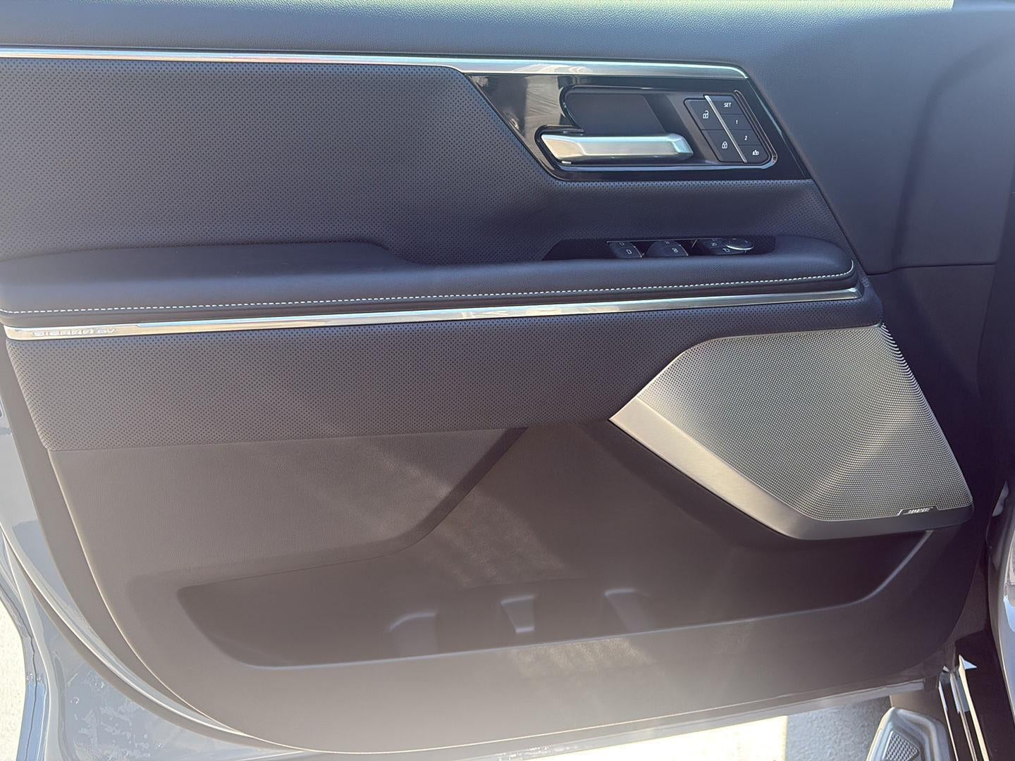 2024 GMC Sierra EV Denali Edition 1