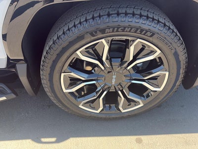 2024 GMC Sierra EV Denali Edition 1