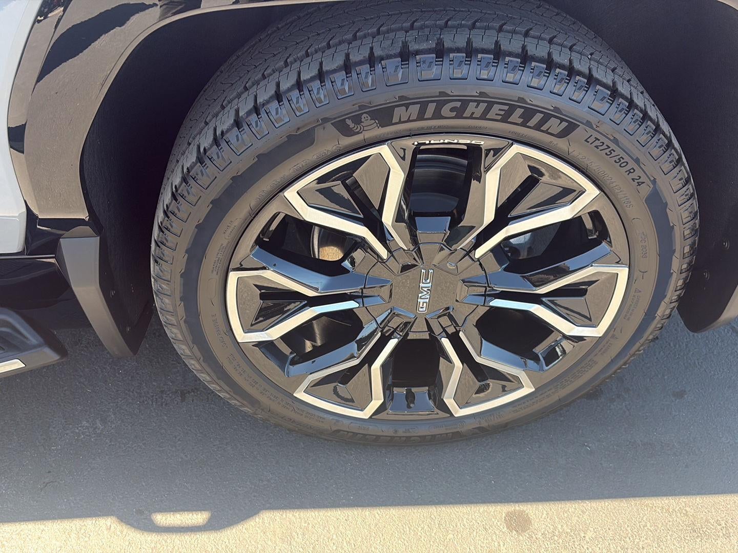 2024 GMC Sierra EV Denali Edition 1