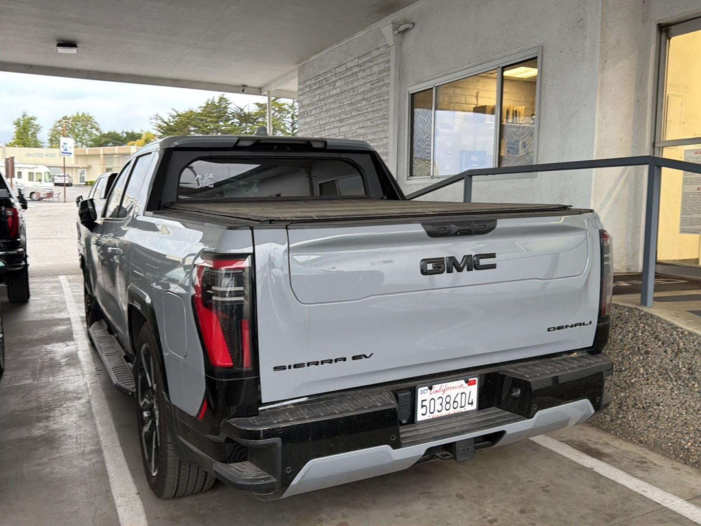 2024 GMC Sierra EV Denali Edition 1