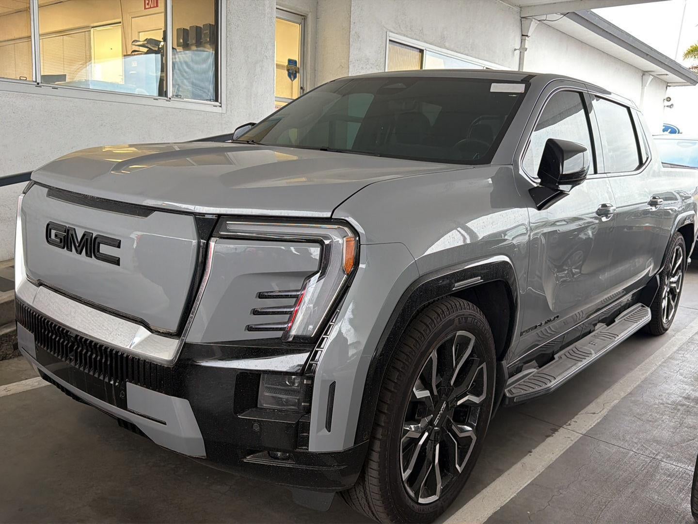 2024 GMC Sierra EV Denali Edition 1