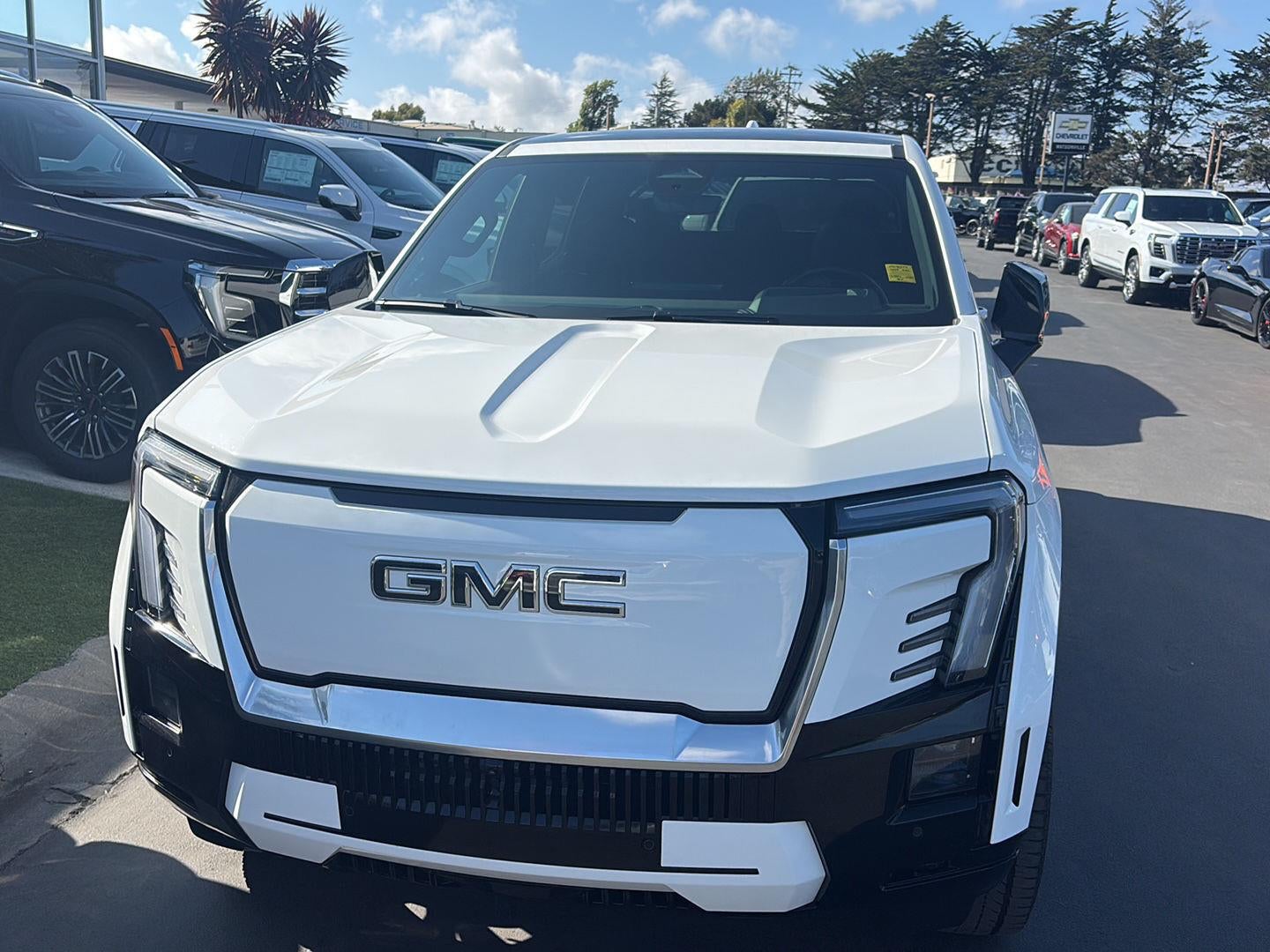 2025 GMC Sierra EV Max Range Denali