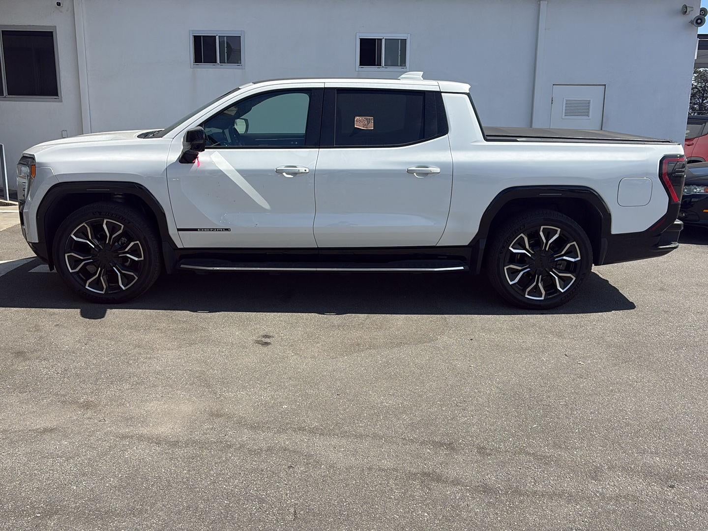 2025 GMC Sierra EV Max Range Denali