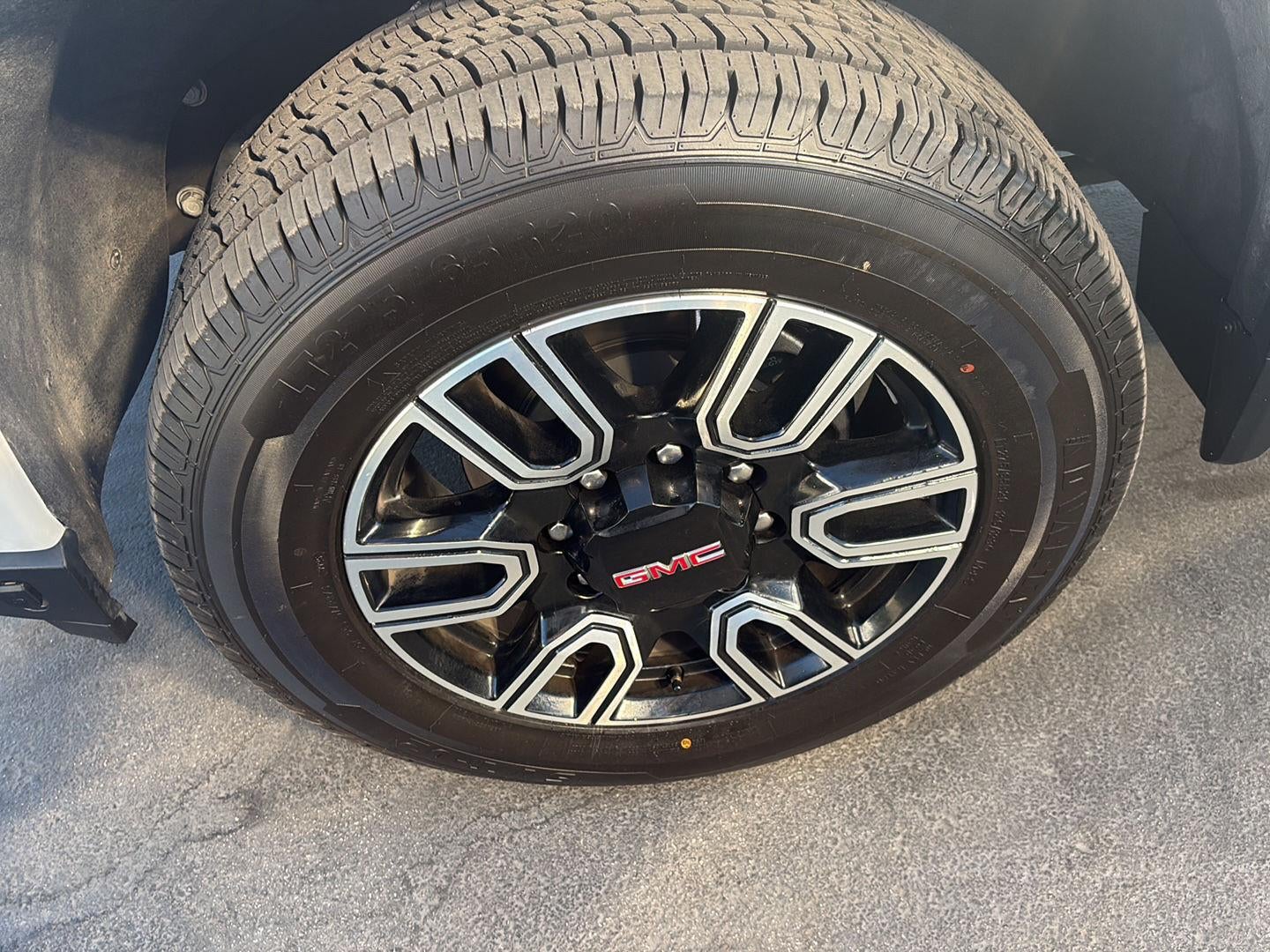 2023 GMC Sierra 2500 HD AT4