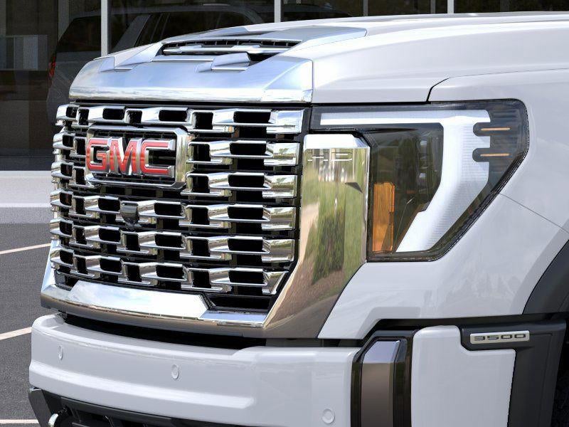 2025 GMC Sierra 3500 HD Denali