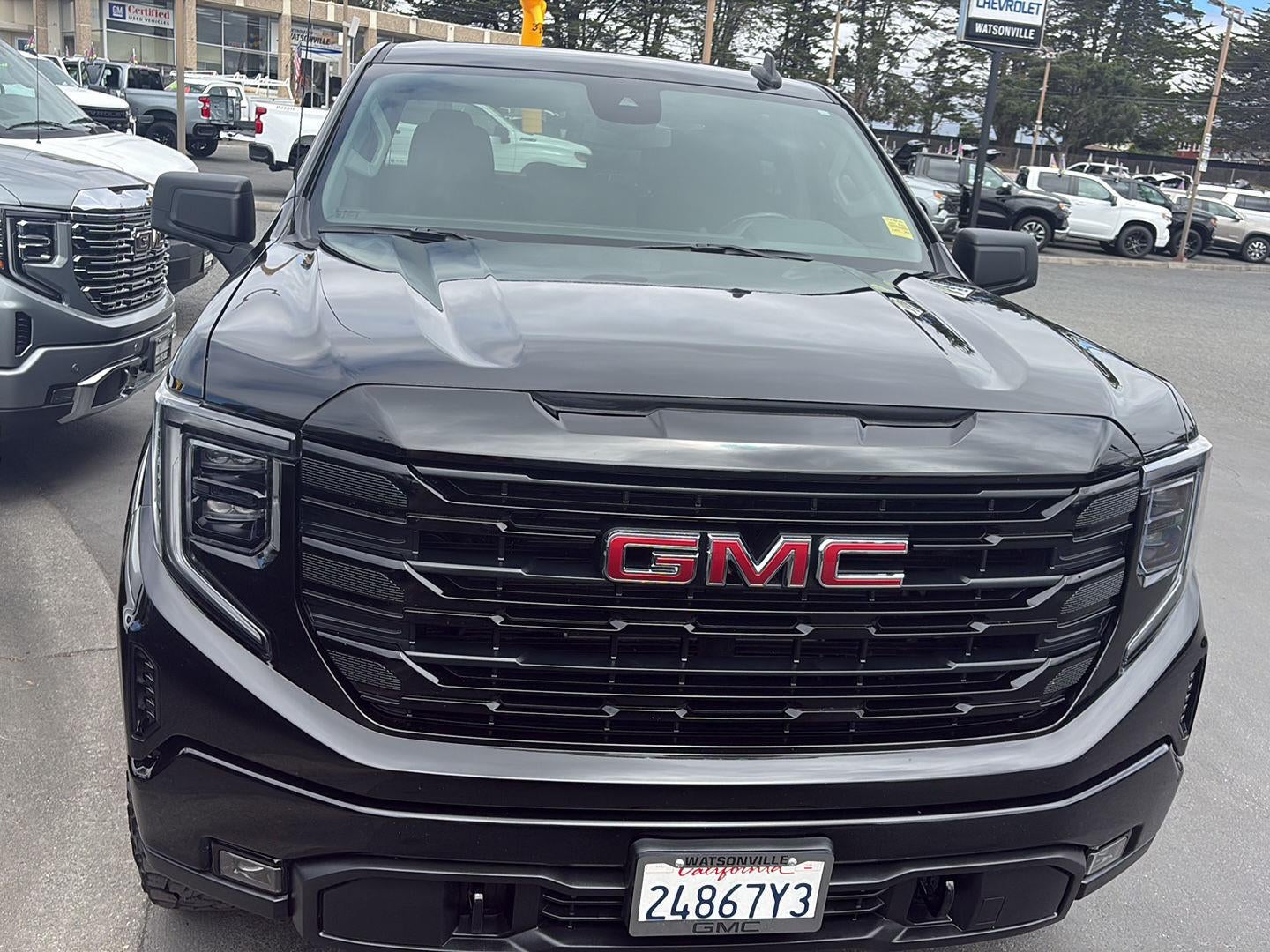 2024 GMC Sierra 1500 Elevation