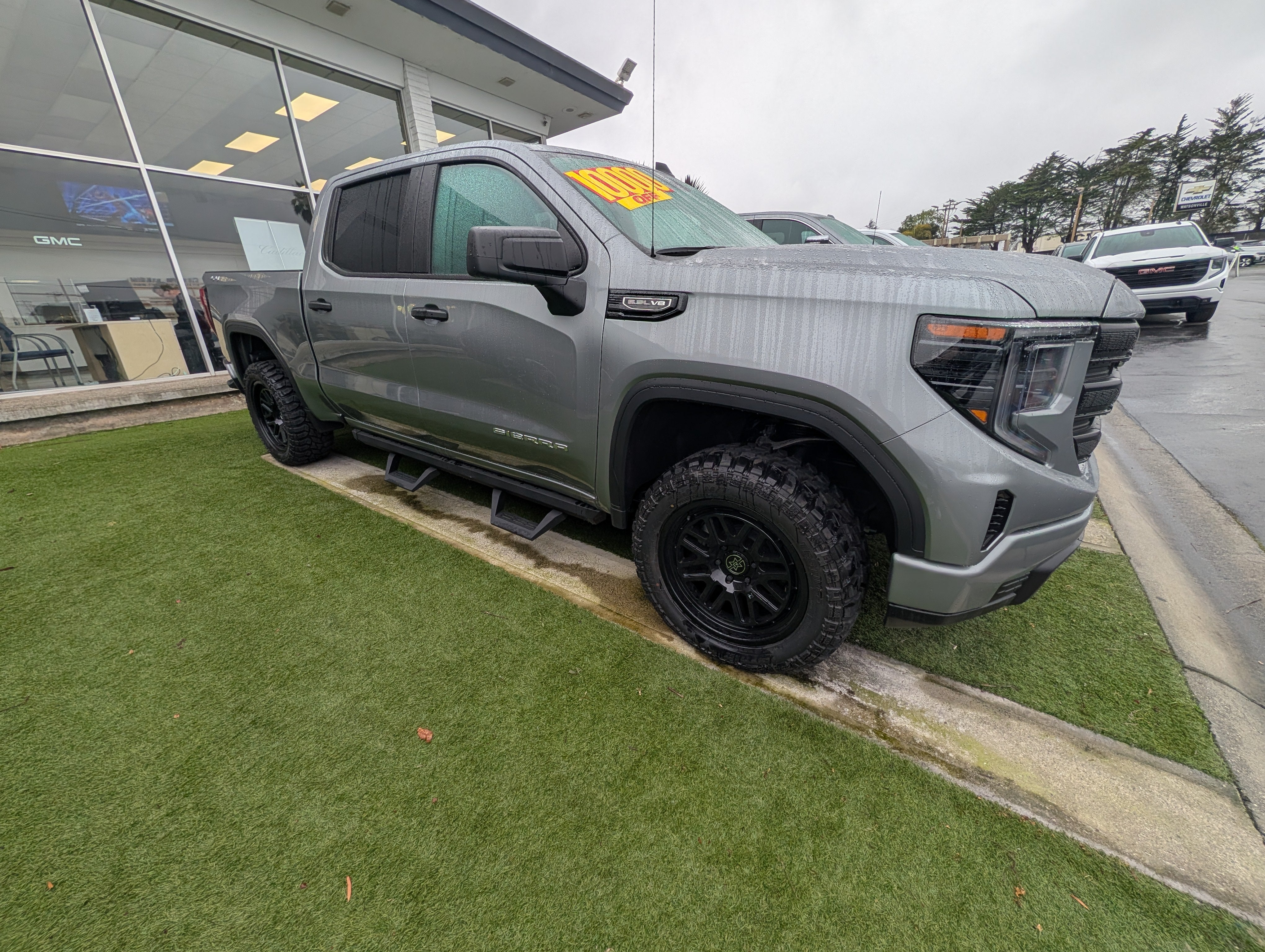 2025 GMC Sierra 1500 Pro