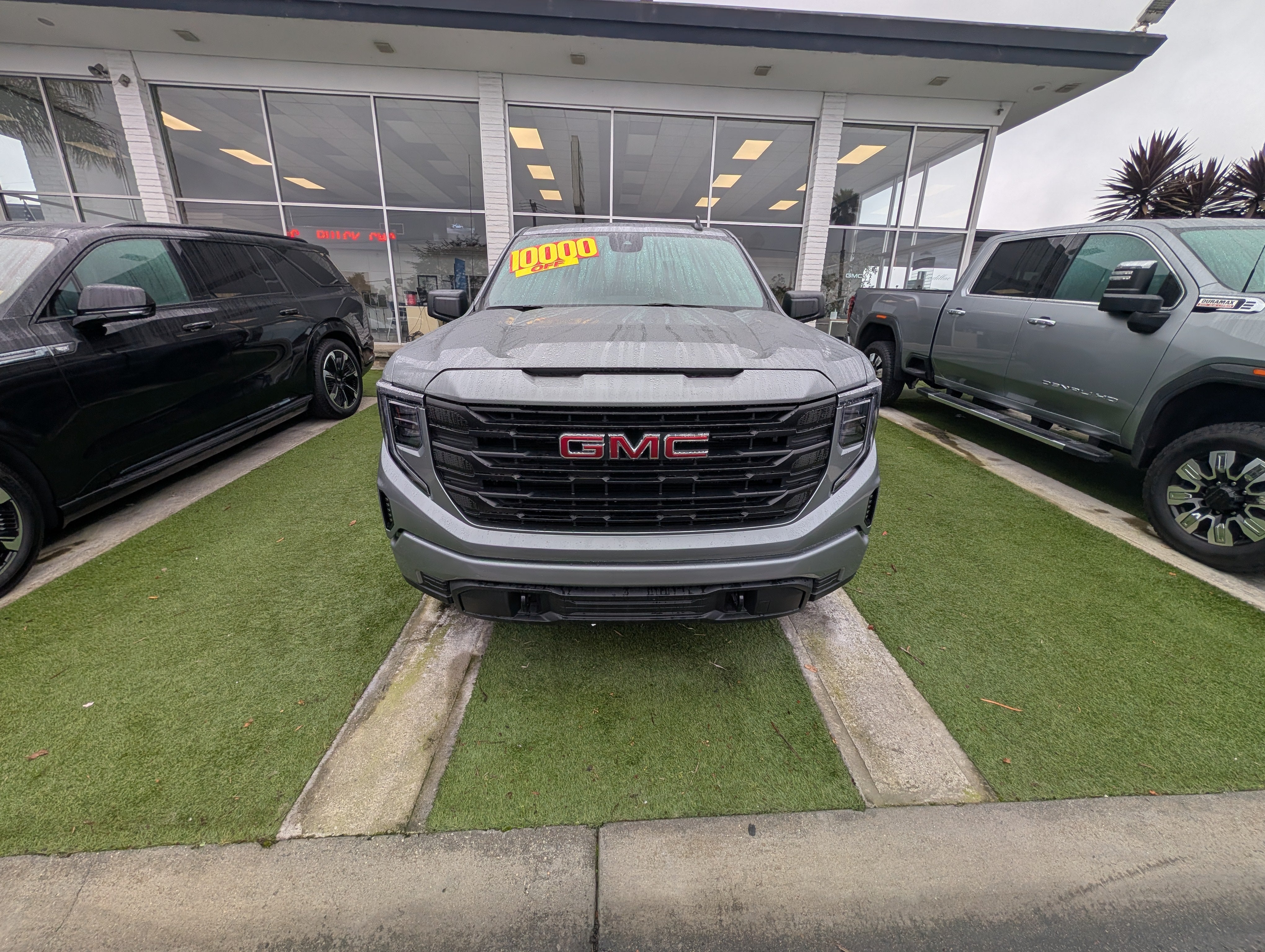 2025 GMC Sierra 1500 Pro