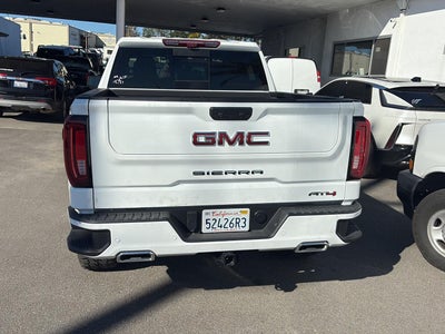 2023 GMC Sierra 1500 AT4