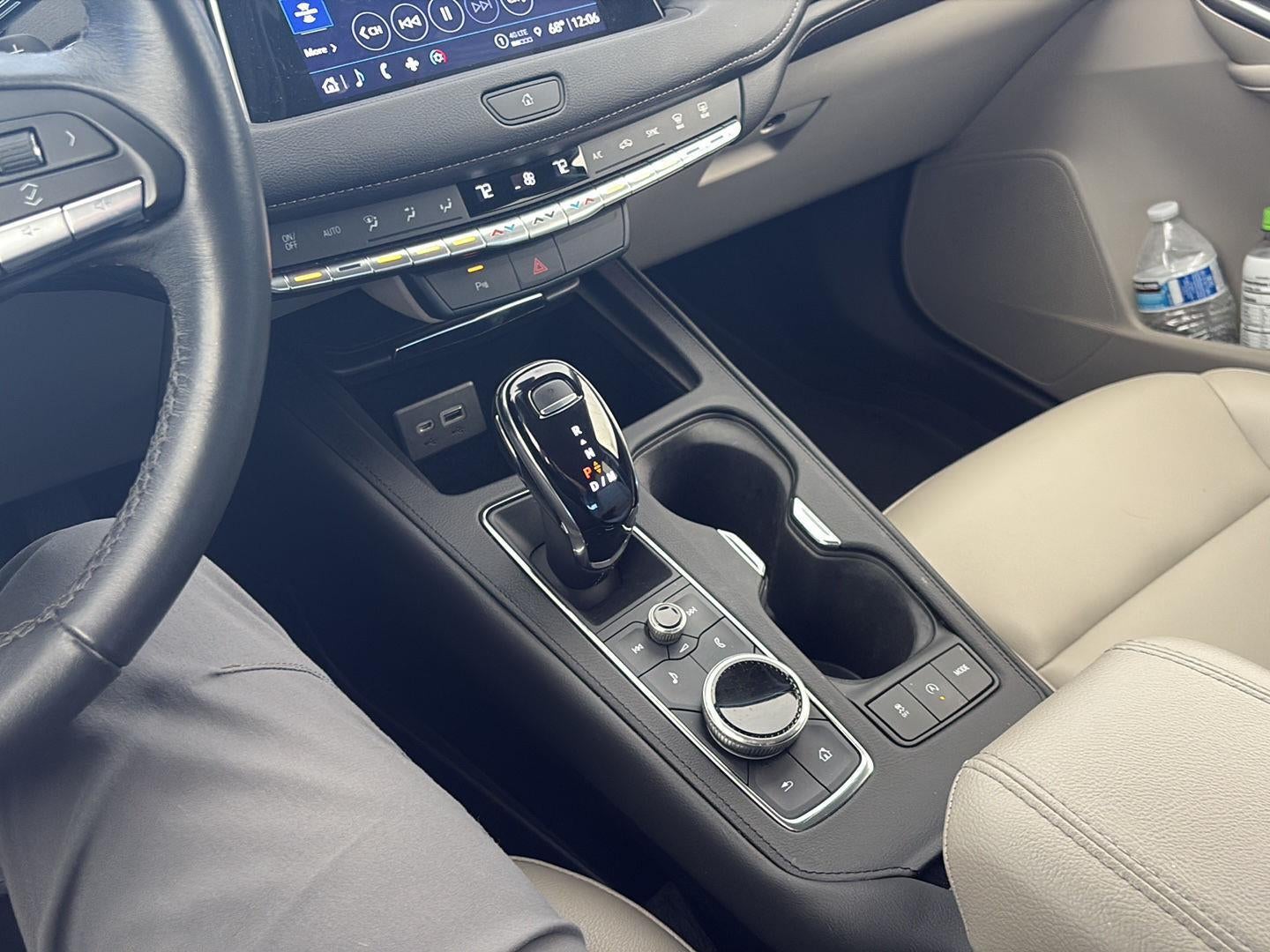 2023 Cadillac XT4 Luxury