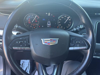 2023 Cadillac XT4 Premium Luxury