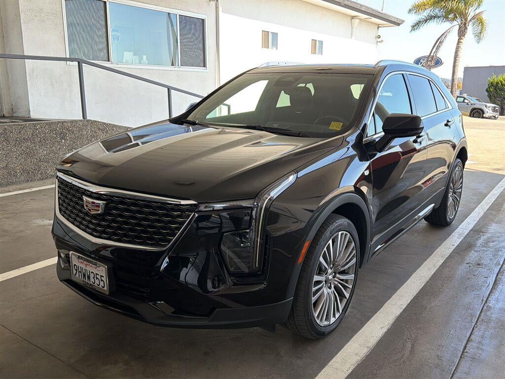 2024 Cadillac XT4 Premium Luxury