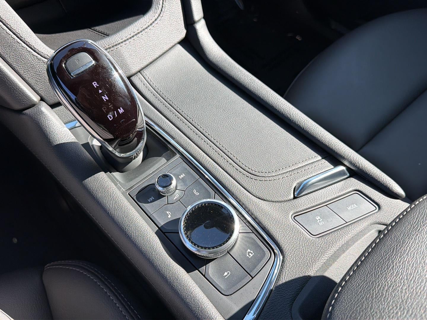 2023 Cadillac XT5 Luxury