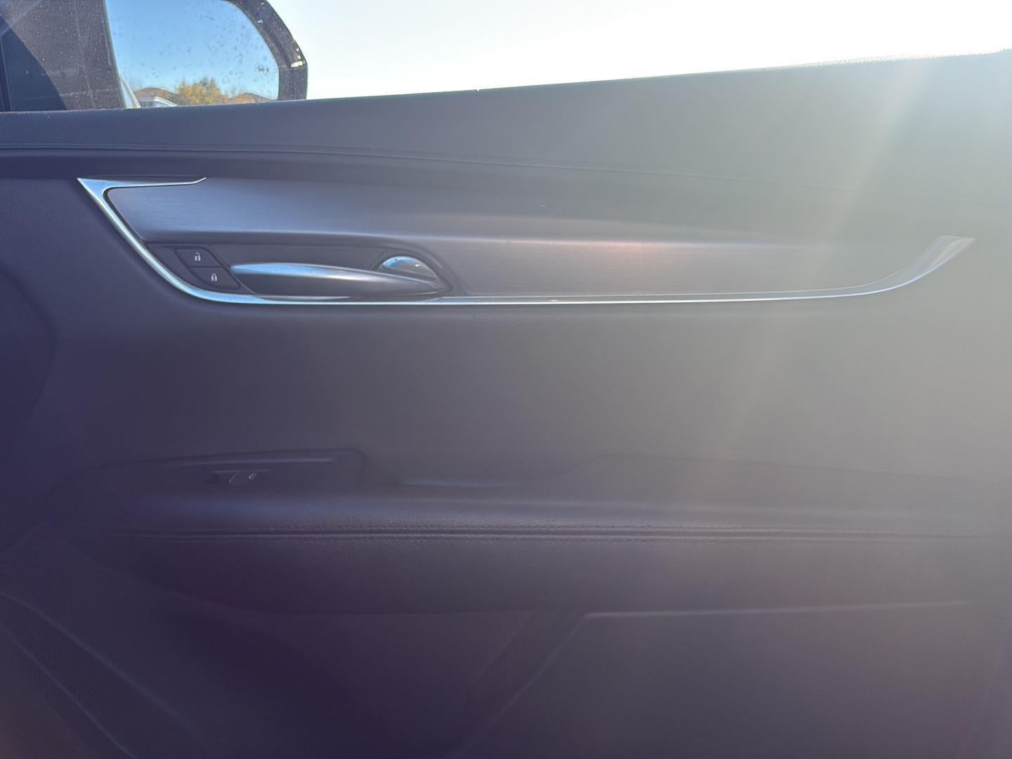 2017 Cadillac XT5 Luxury FWD