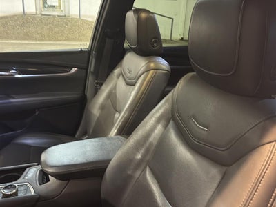 2021 Cadillac XT5 Premium Luxury