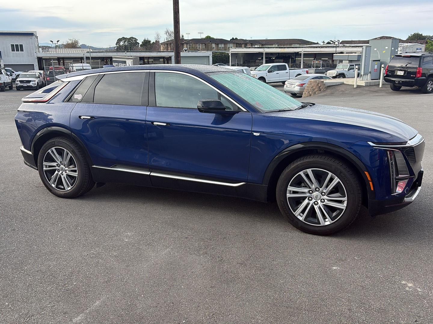 2024 Cadillac LYRIQ Tech