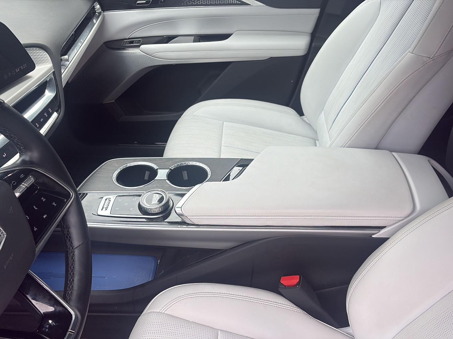 2023 Cadillac LYRIQ RWD Luxury