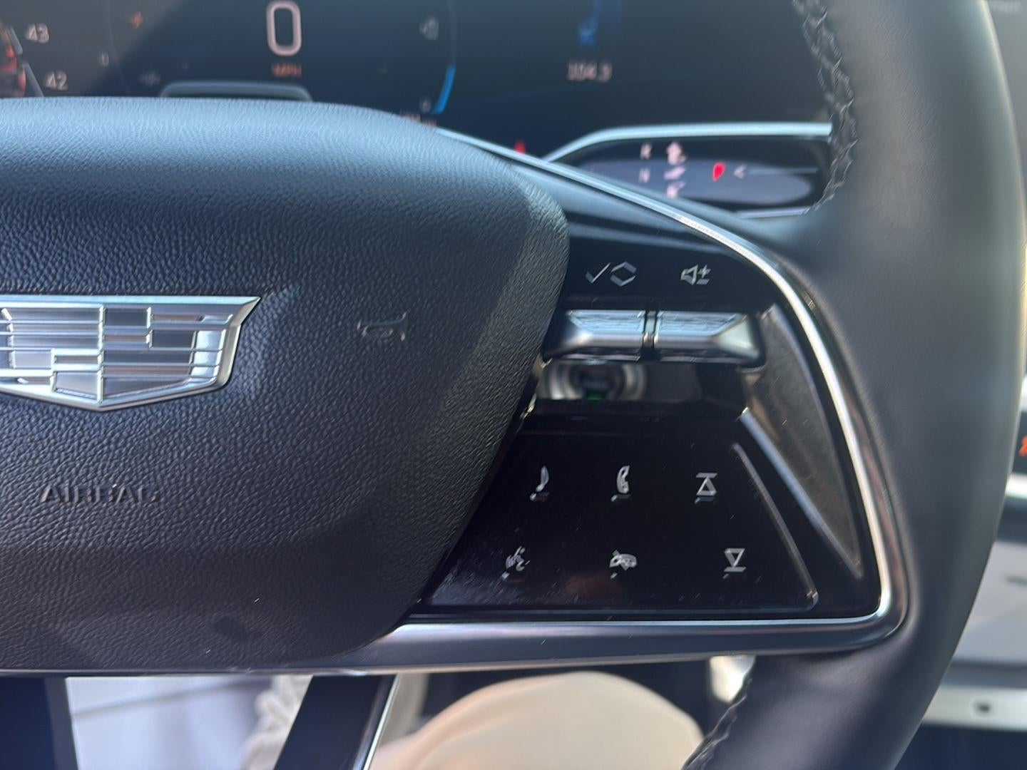 2023 Cadillac LYRIQ Luxury