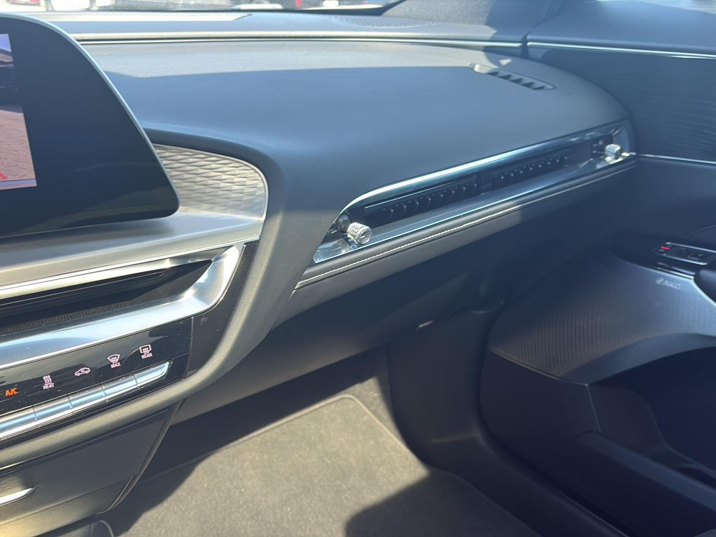 2023 Cadillac LYRIQ Luxury