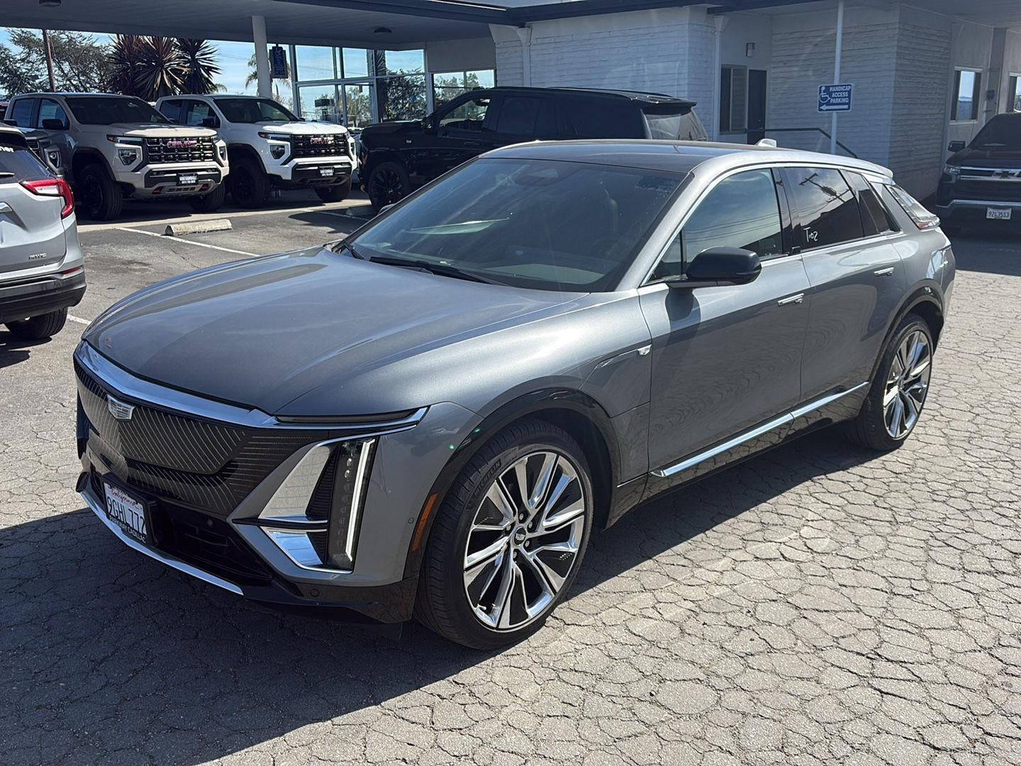 2023 Cadillac LYRIQ Luxury