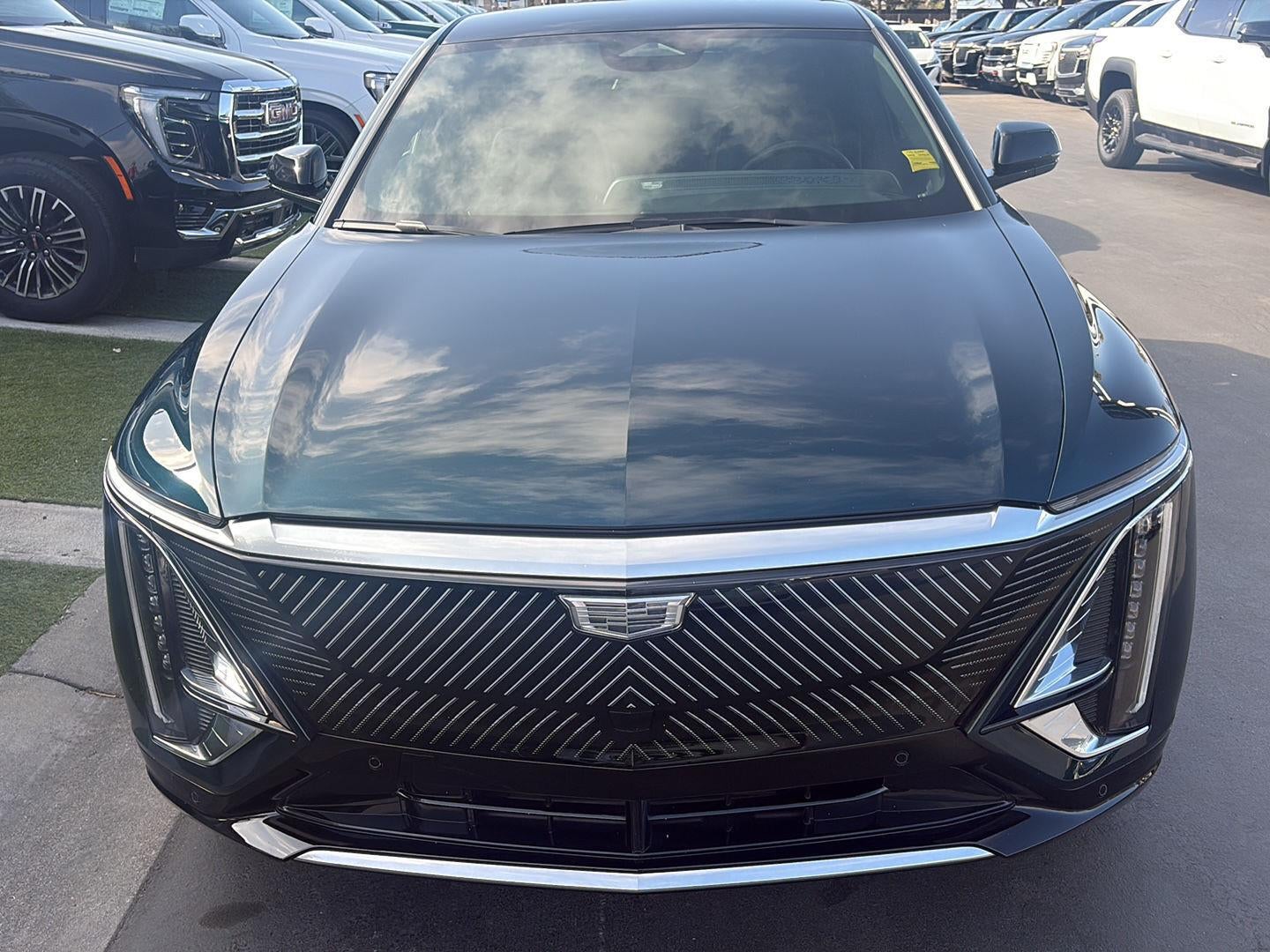 2024 Cadillac LYRIQ Tech