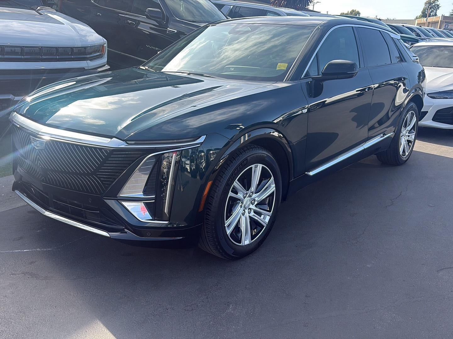 2024 Cadillac LYRIQ Tech