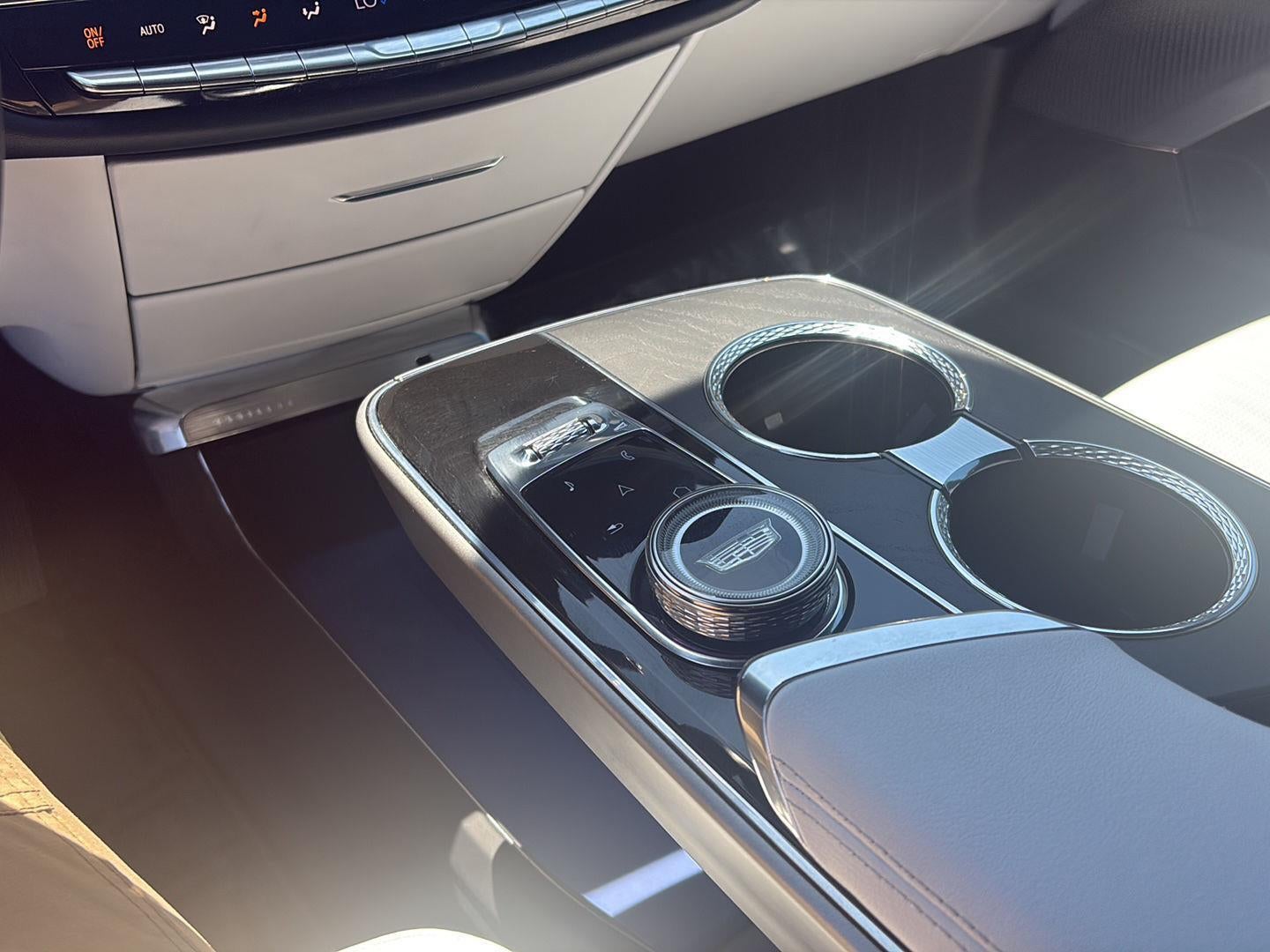 2023 Cadillac LYRIQ Luxury