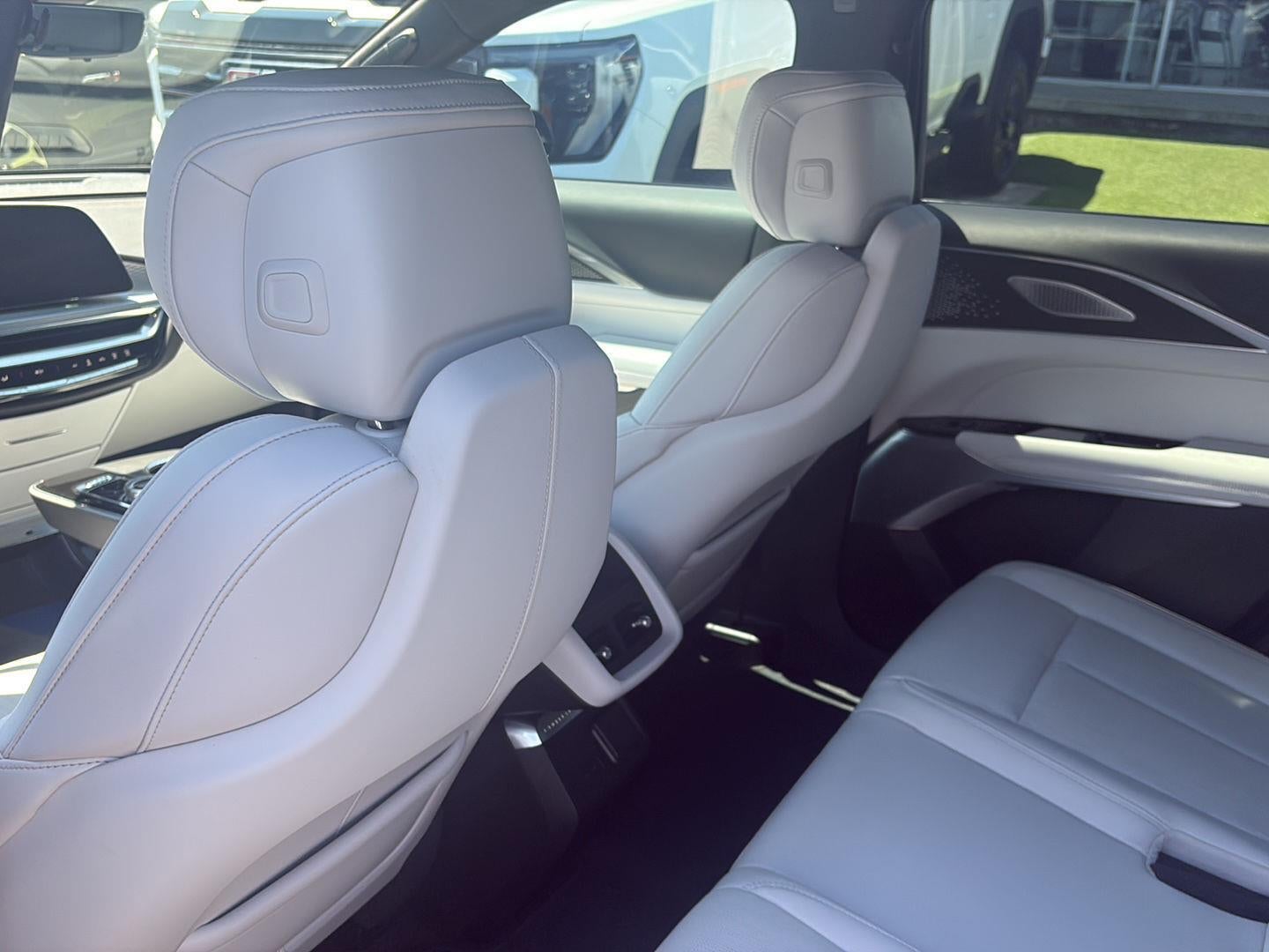 2023 Cadillac LYRIQ Luxury