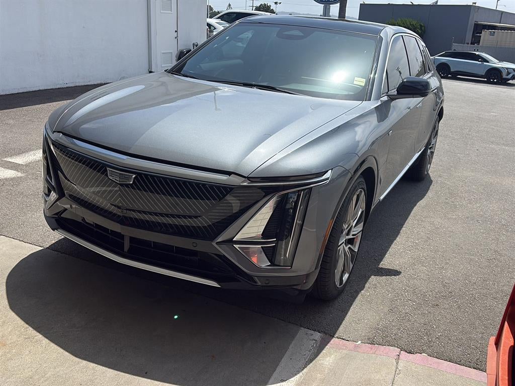 2023 Cadillac LYRIQ Luxury