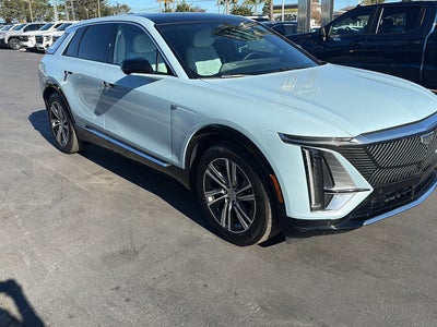 2024 Cadillac LYRIQ Luxury 1