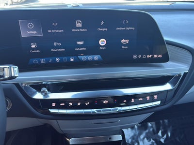 2024 Cadillac LYRIQ Luxury 1