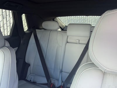 2024 Cadillac LYRIQ Luxury 1