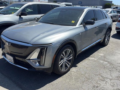 2024 Cadillac LYRIQ Luxury 1