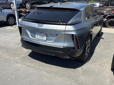 2024 Cadillac LYRIQ Luxury 1