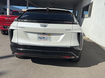 2024 Cadillac LYRIQ Luxury 2