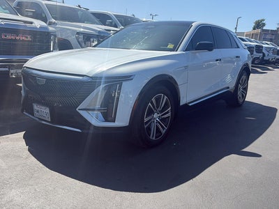 2024 Cadillac LYRIQ Luxury 2