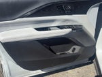 2024 Cadillac LYRIQ Luxury 2