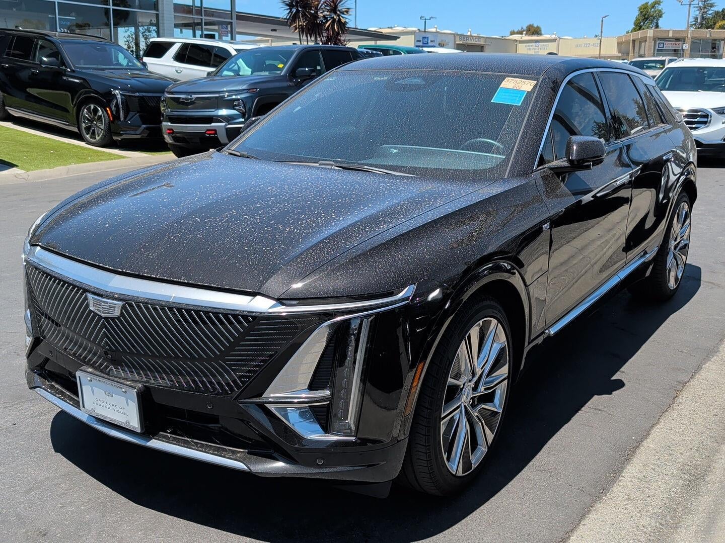 2024 Cadillac LYRIQ Luxury 3