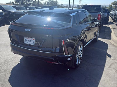 2024 Cadillac LYRIQ Luxury 3