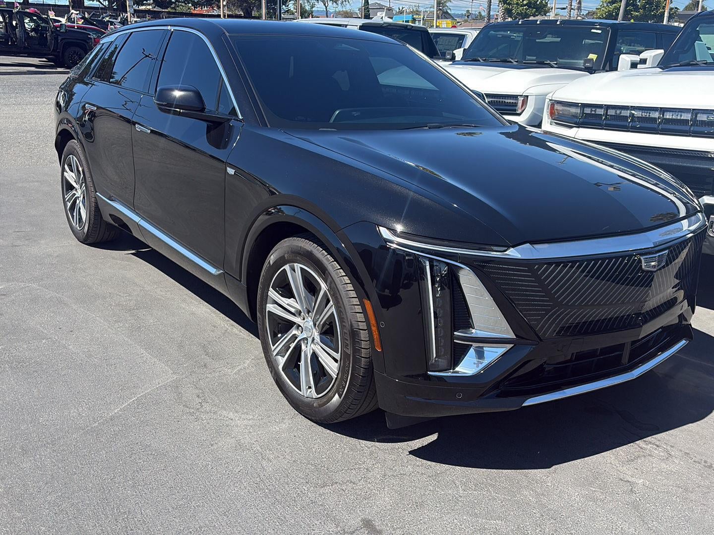 2024 Cadillac LYRIQ Luxury 3