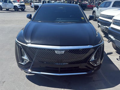 2024 Cadillac LYRIQ Luxury 3