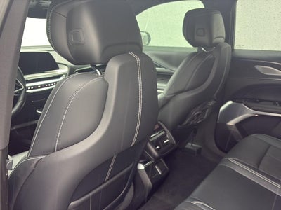 2024 Cadillac LYRIQ Luxury 3