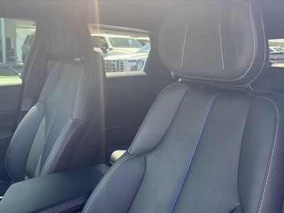 2024 Cadillac LYRIQ Luxury 3