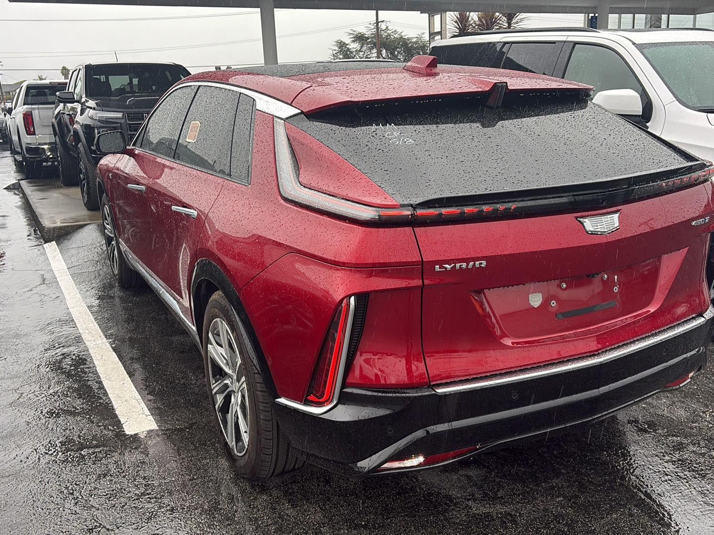 2024 Cadillac LYRIQ Luxury 3