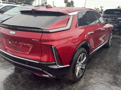 2024 Cadillac LYRIQ Luxury 3