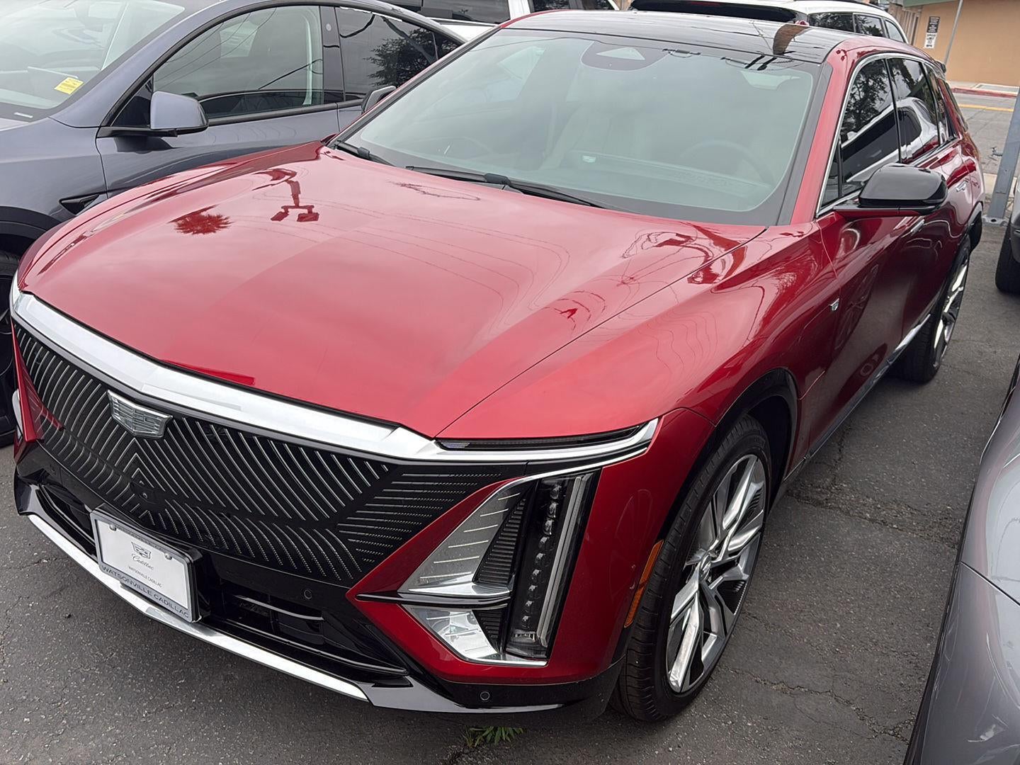 2024 Cadillac LYRIQ Luxury 3